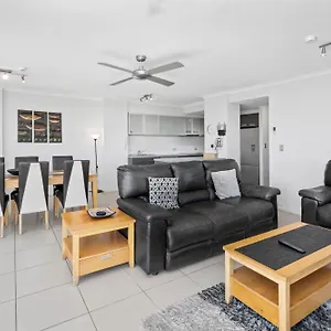 Moorings On Cavill Surfers Paradise Aparthotel Gold Coast
